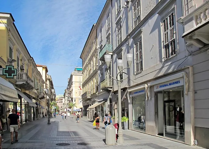 Peiranze By Interhome *